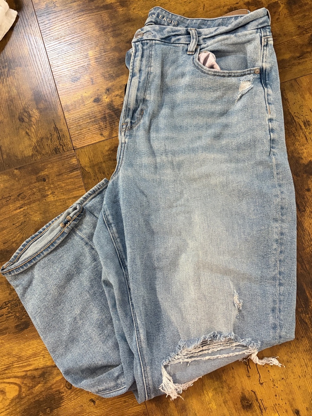 American Eagle Outfitters Light Blue Distressed Boyfriend Jeans